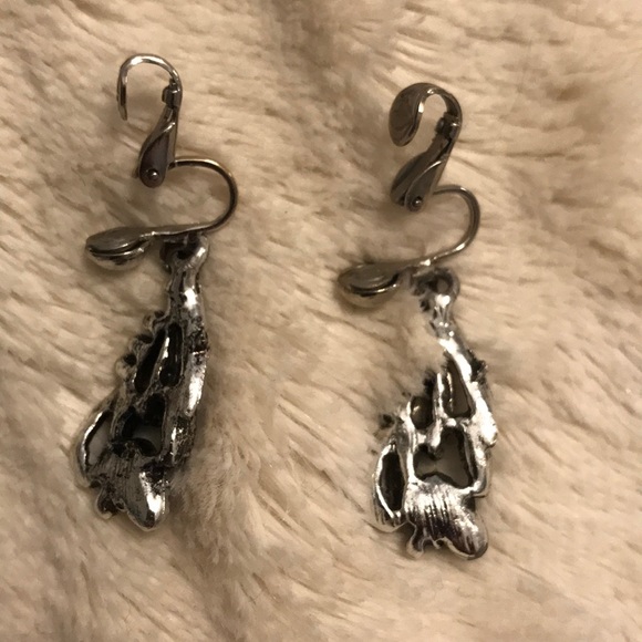 Turquoise dangle clip on earrings - Picture 2 of 2